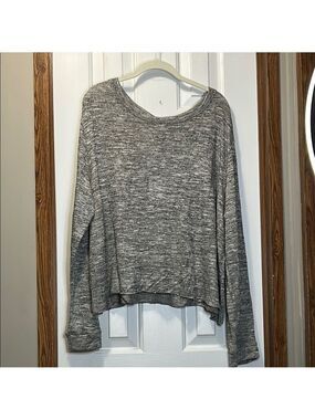Agnes & Dora Black and White Crew Neck Sweater NWT